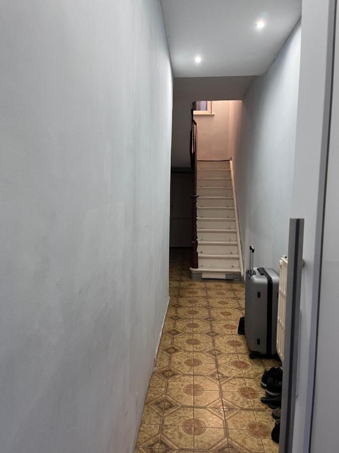 Grande Maison Avec Plusieurs Chambres A Louer เลียจ ภายนอก รูปภาพ